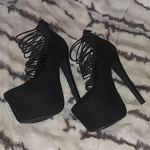 Glaze platforms fron DollSkill